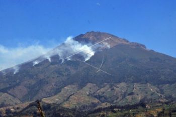 Dua Terduga ISIS Ditangkap di Gunung Sumbing