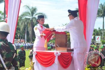 Jimmy Eman Pembina Upacara HUT Kemerdekaan Ke-71