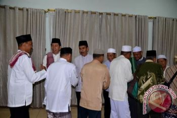 Bupati Barut Minta Calon Haji Taati Aturan