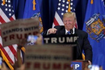 Trump Menyesal Cara Bicaranya Bikin Orang Tersinggung
