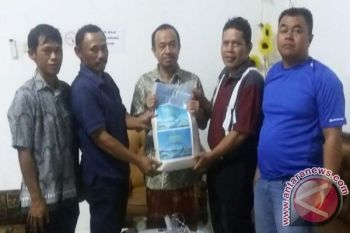 Pejabat Seruyan Diwajibkan Beli Beras Petani Lokal 
