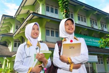 UMM Masuk Klaster Utama Kinerja Penelitian PT