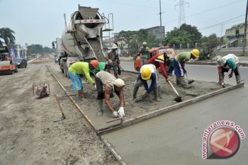 DPU Temanggung Bongkar Jalan Beton di Bawah Spesifikasi