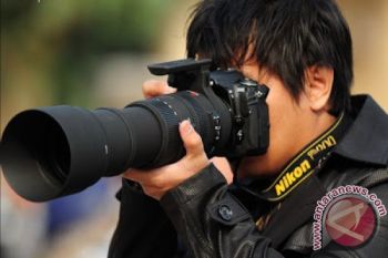 Fotografer Nasional Juri Lomba Foto Karnaval Songket