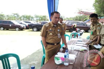 Pemkab Waykanan Akan Tarik Paksa Kendaraan Dinas