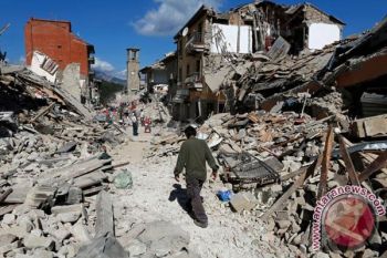 Gempa Goncang Italia 120 Orang Tewas