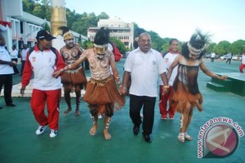 Gubernur Papua akan carter empat pesawat untuk pulangkan atlet PON