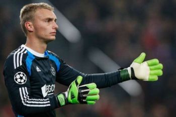 Kiper Ajax Cillessen Bergabung ke Barcelona