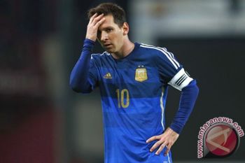 Alami Cedera, Messi Diragukan Tampil Lawan Celtic