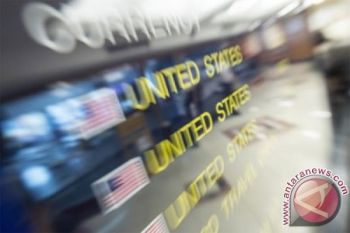 Pernyataan Pejabat Fed, Dolar AS Menguat