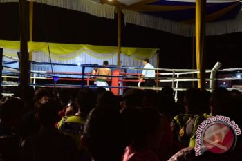 Warga Antusias Saksikan Kejuaraan Tinju Nasional