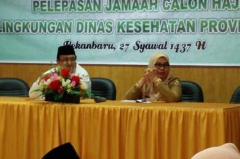  Lepas 35 Petugas Kesehatan Haji, Kadiskes Riau: Berikan yang Terbaik