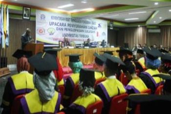 Universitas Terbuka Jayapura luluskan 356 orang 