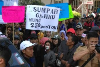 GTT/PTT Sekolah Swasta Belum Diakomodasi Pemprov Jateng
