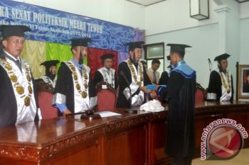 Politeknik Muara Teweh Wisuda 44 Lulusan