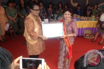 Menteri Yohana Yambise di Lamandau