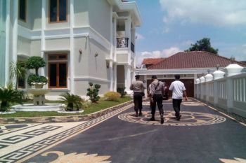 KPK geledah rumah Bupati Banyuasin