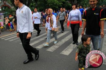 Ayo coba, rapat sambil berjalan kaki