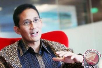 Sandiaga yakinkan pengungsi ekonomi Sulteng dibangun kembali pascagempa
