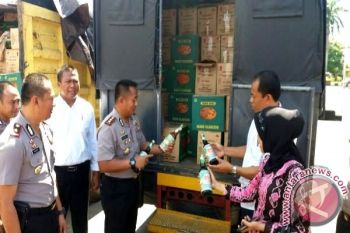 Lagi-Lagi Polisi Temukan Obat Kuat Dan Jamu Ilegal