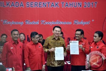 Ahok-Djarot Mendaftar ke KPU?