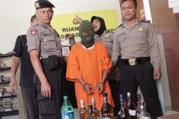 Sindikat Pemalsuan Minuman Beralkohol Dibongkar