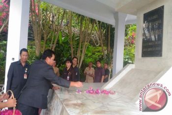 Wagub Kandouw Pimpin Ziarah GSSJ Ratulangi