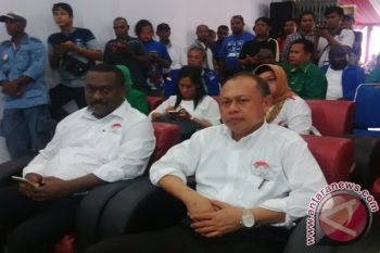 BMD-Alam mendaftar di KPU Kota Jayapura
