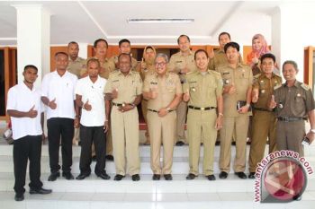 Camat Kabupaten Waropen belajar di Bantaeng