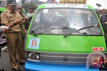 WALI KOTA BOGOR MERAZIA ANGKOT
