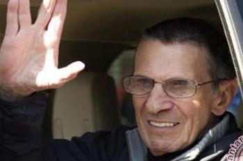 Peringatan 50 Tahun Star Trek, Mengenang Mendiang Leonard Nimoy