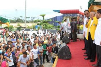 Enam Parpol Deklarasi Dukung Paslon Azis-CSS