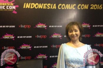 Penyanyi OST "Candy Candy" Ingin Bawa Batik ke Jepang