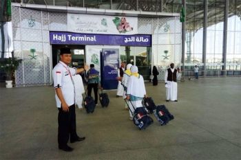 Gara-Gara Bawa Uang 2 Miliar tidak Lapor Tiga Haji Indonesia Ditahan 