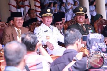 Gubernur Sugianto Minta Waktu Disiplinkan ASN