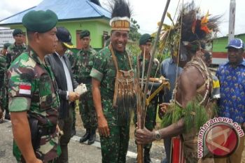 Kasdam VII/Wirabuana kunjungi perbatasan RI-PNG