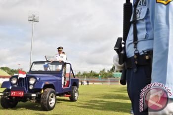 Kepala SKPD Wajib Tandatangani Kontrak Kerja - Gubernur : Agar Tercipta Pola Kerja yang Efektif dan Efisien