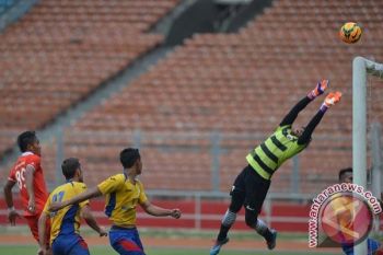 Dua Pemain Menepi Saat Persija Lawan Barito