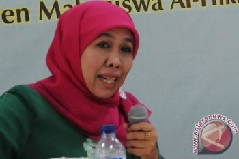 Khofifah: Jika Ingin Punya Uang Harus Kerja Keras 