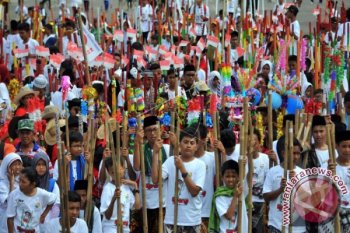 Upaya Pemecahan Rekor Dunia Egrang 