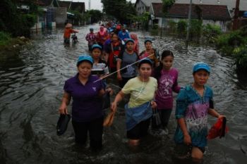 Banjir Grobogan Rendam Ratusan Rumah 
