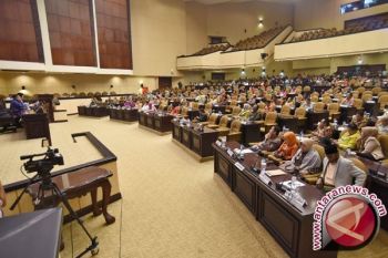 Tiga nama bersaing jadi ketua DPD hari ini