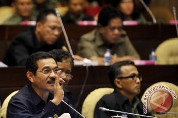 Mantan Mendagri Gamawan Fauzi Diperiksa KPK
