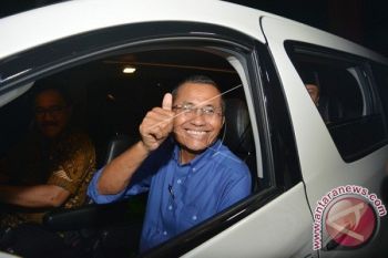 Penyidik ajukan 38 pertanyaan ke Dahlan Iskan