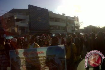 HUT Baubau Dimeriahkan Karnaval Budaya