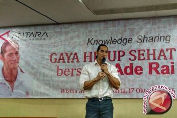 Ini Rahasia Hidup Sehat Ade Rai 47 Tahun Hindari Rumah Sakit