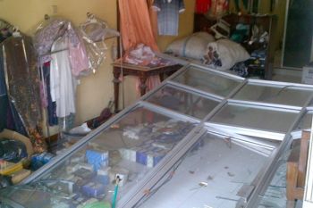 Helikopter Terbang Rendah, Atap Rumah Warga Beterbangan