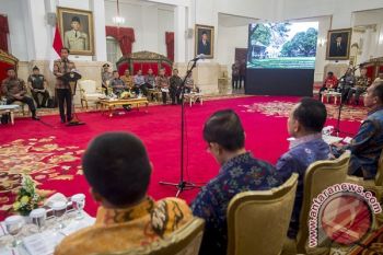 Presiden Jokowi Ingatkan Komitmen Gubernur Berantas Pungli