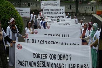 Dokter Unjuk Rasa, Layanan RS di Temangung Terganggu