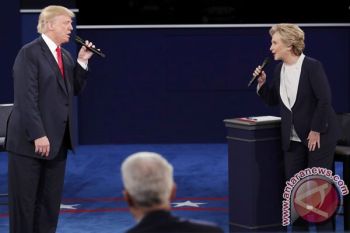 Presiden Iran Sebut Clinton dan Trump Pilihan Buruk dan Lebih Buruk